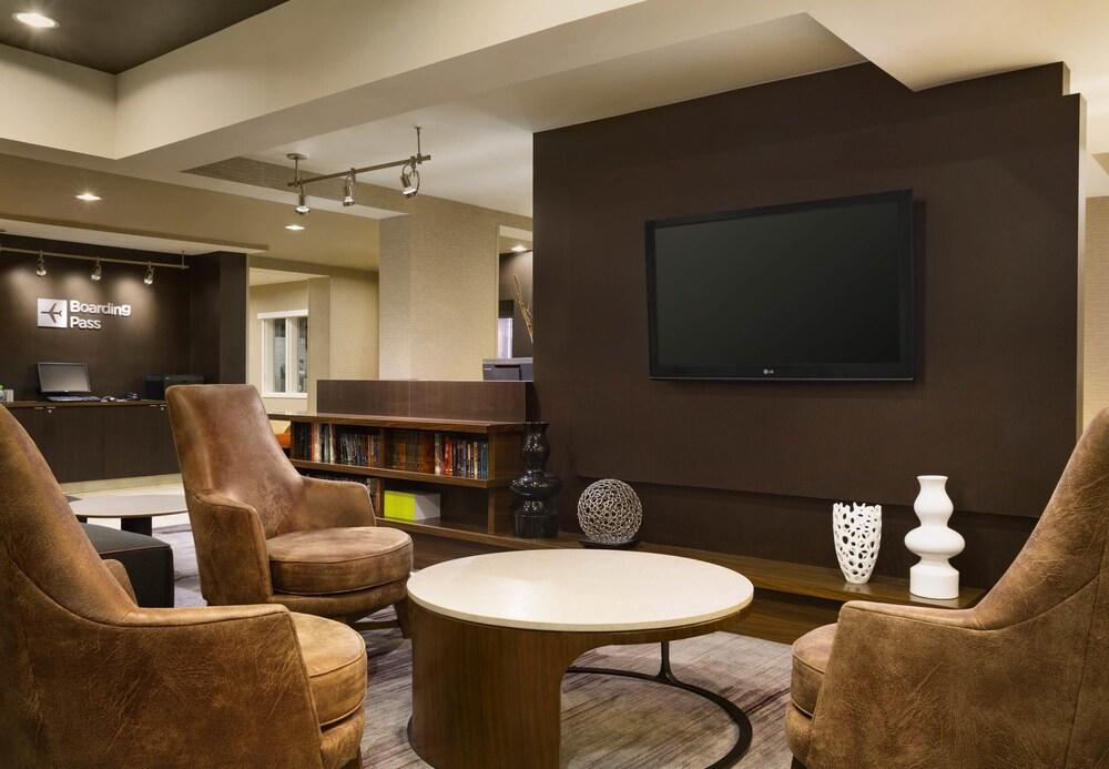 Hotel Courtyard By Marriott Champaign Extérieur photo