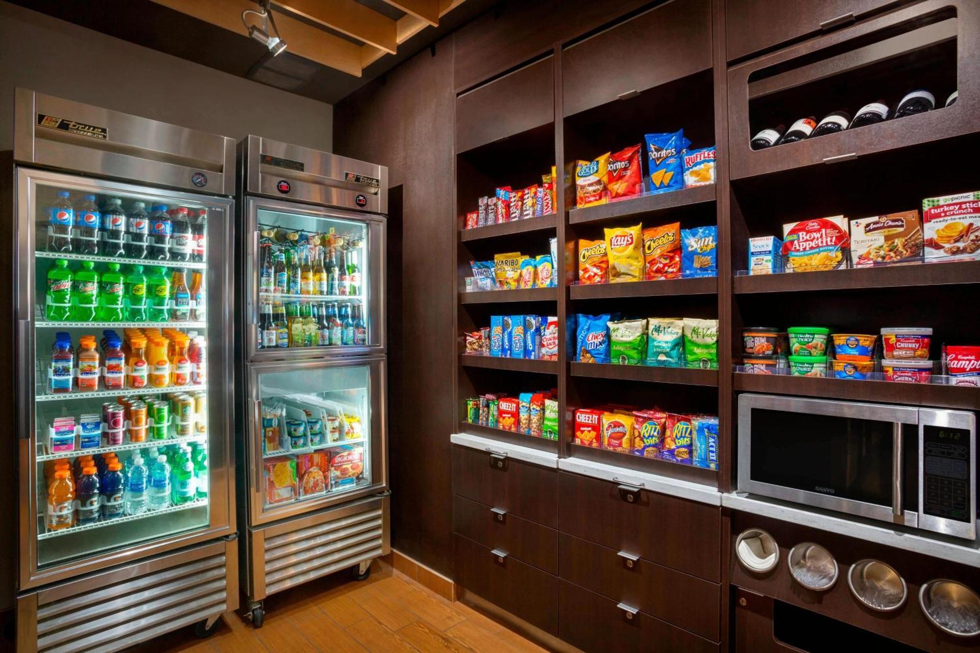 Hotel Courtyard By Marriott Champaign Extérieur photo